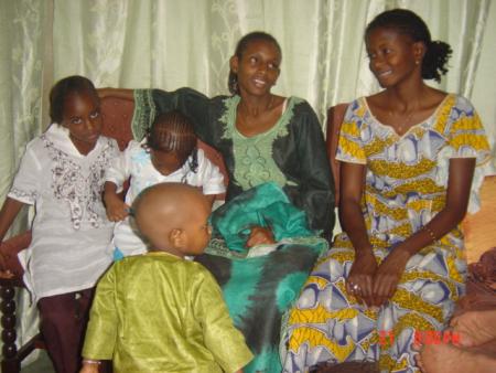 famille diallo at home